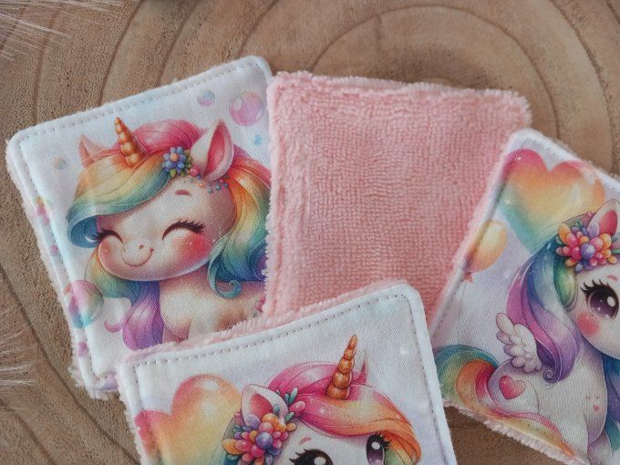 Lingettes 9x9 cm licorne / micro-éponge bambou rose