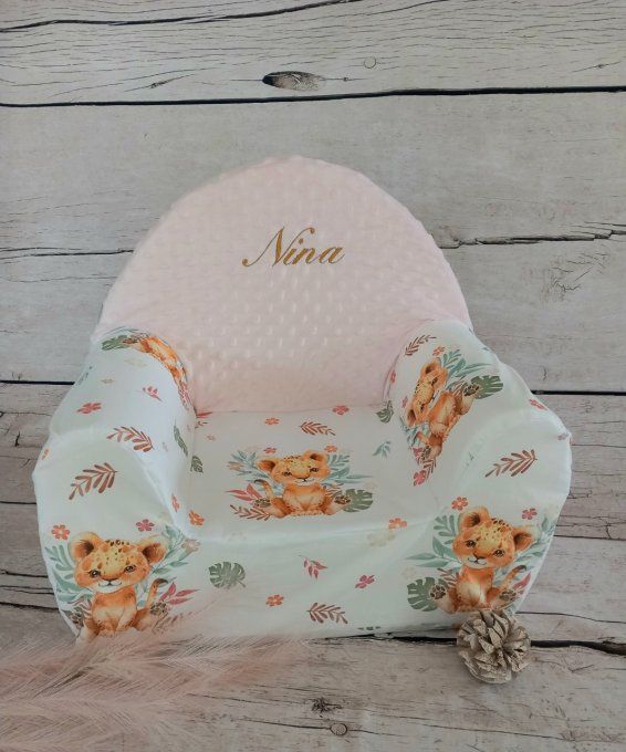 Fauteuil club enfant lions fleurs / tissu minky rose clair